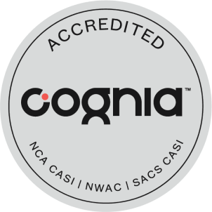 Sello de acreditación Cognia con texto "ACCREDITED" y menciones de "NCA CASI | NWAC | SACS CASI